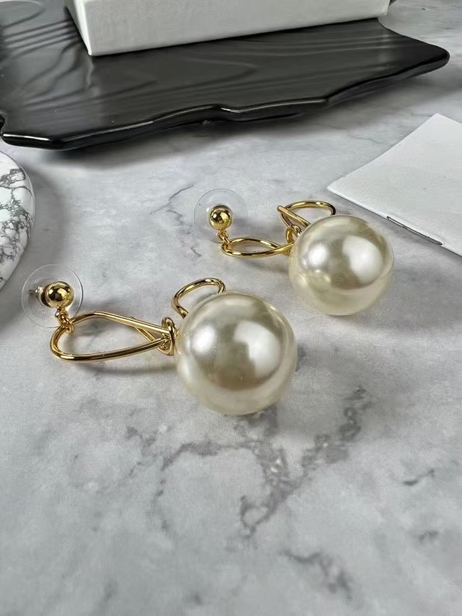 Celine Earring CE16794