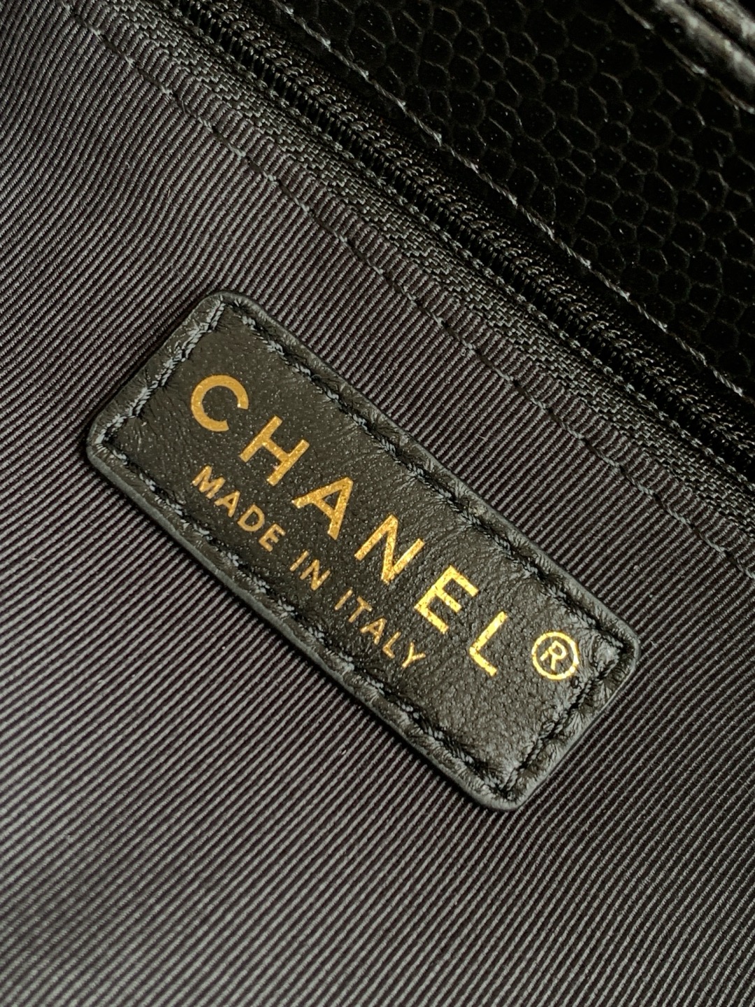 CHANEL Mini Flap Bag AP5147 black