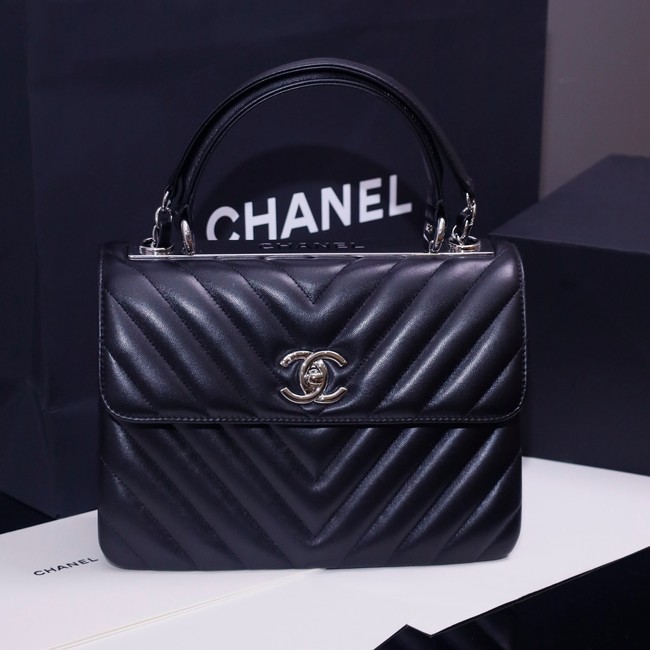 CHANEL small Flap Bag With Top Handle 92236-38