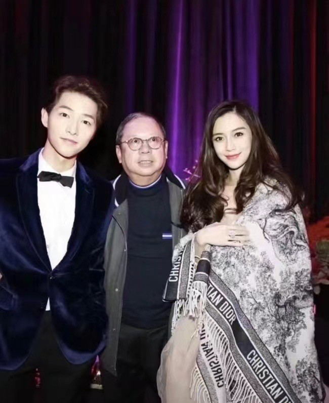 Dior Oblique Poncho Cashmere  21DOB3