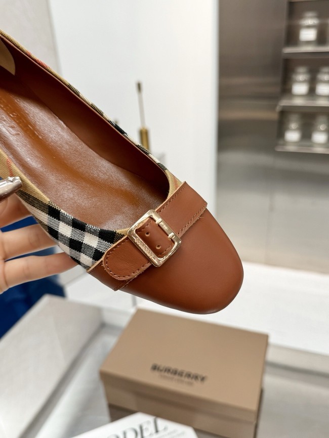 BurBerry Shoes 45068-4