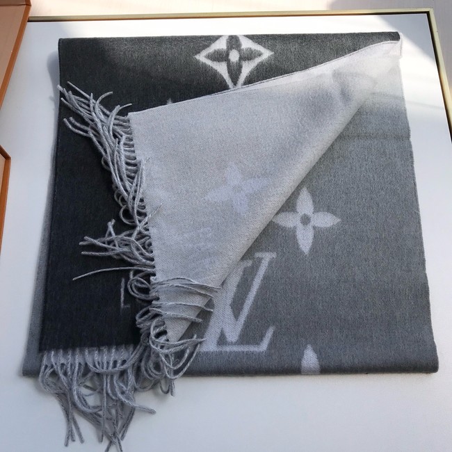 Louis Vuitton Reykjavik Scarf M90897-1