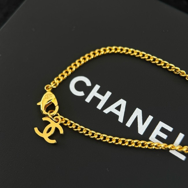 Chanel necklace CE81622