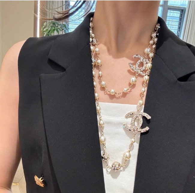 Chanel necklace CE81652