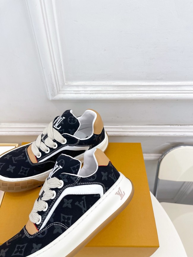 Louis Vuitton Trainer Sneaker 35963-9