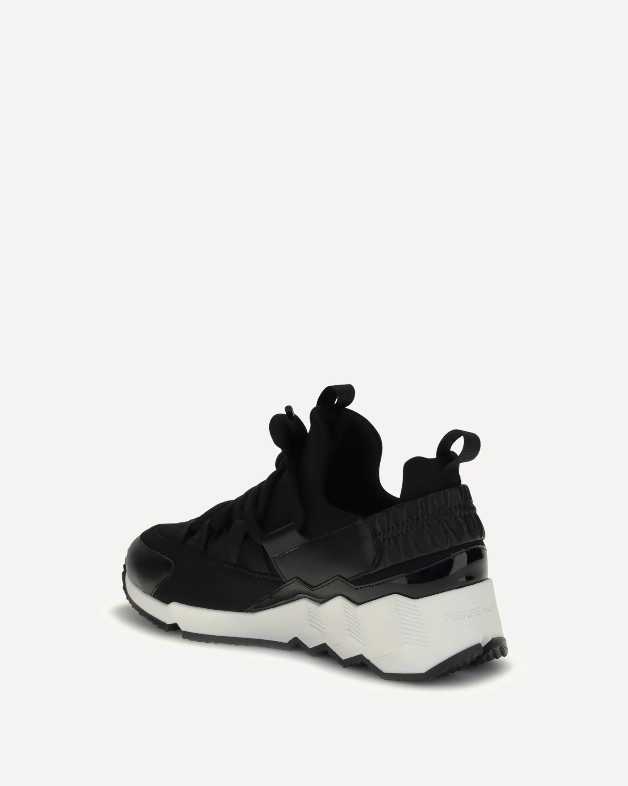 Trek Cosmetic Sneakers - BLACK | Cheap Luxury Handbags Store,